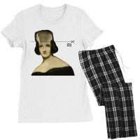 Reading Novel Girl Women's Pajamas Set | Artistshot