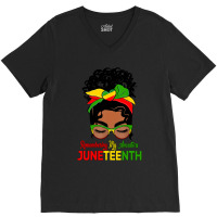 Remembering My Ancestors Juneteenth Black Women Messy Bun V-neck Tee | Artistshot