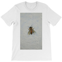 Bee T-shirt | Artistshot