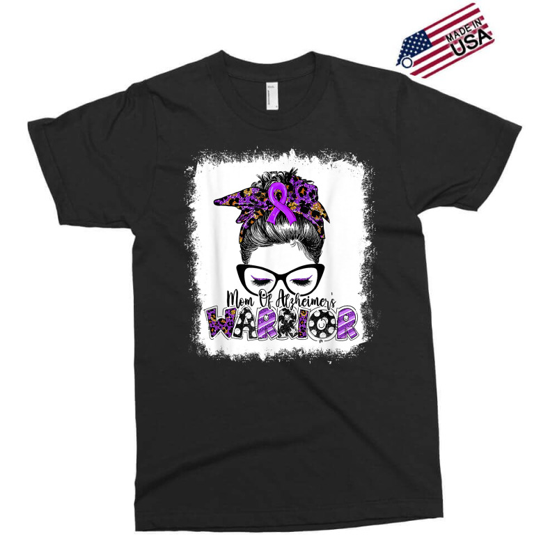 Mom Of Alzheimer's Warrior Women Alzheimer's Awareness T Shirt Exclusive T-shirt | Artistshot