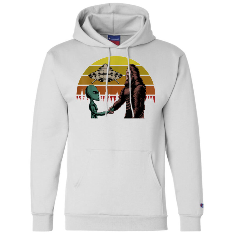 Alien With Ufo Shake Hands With Bigfoot In Sunset T Shirt Champion Hoodie | Artistshot