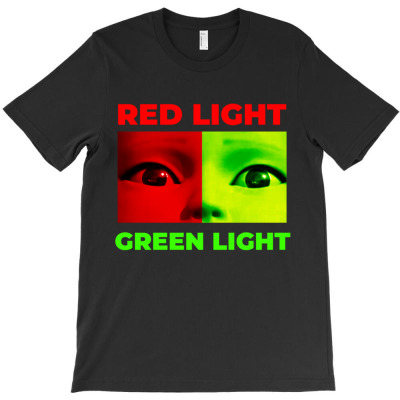 Red And Green Lights T-shirt Designed By Bariteau Hannah