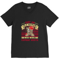 Just An Old Woman Who Wore Combat Boots Veteran Costume T Shirt V-neck Tee | Artistshot