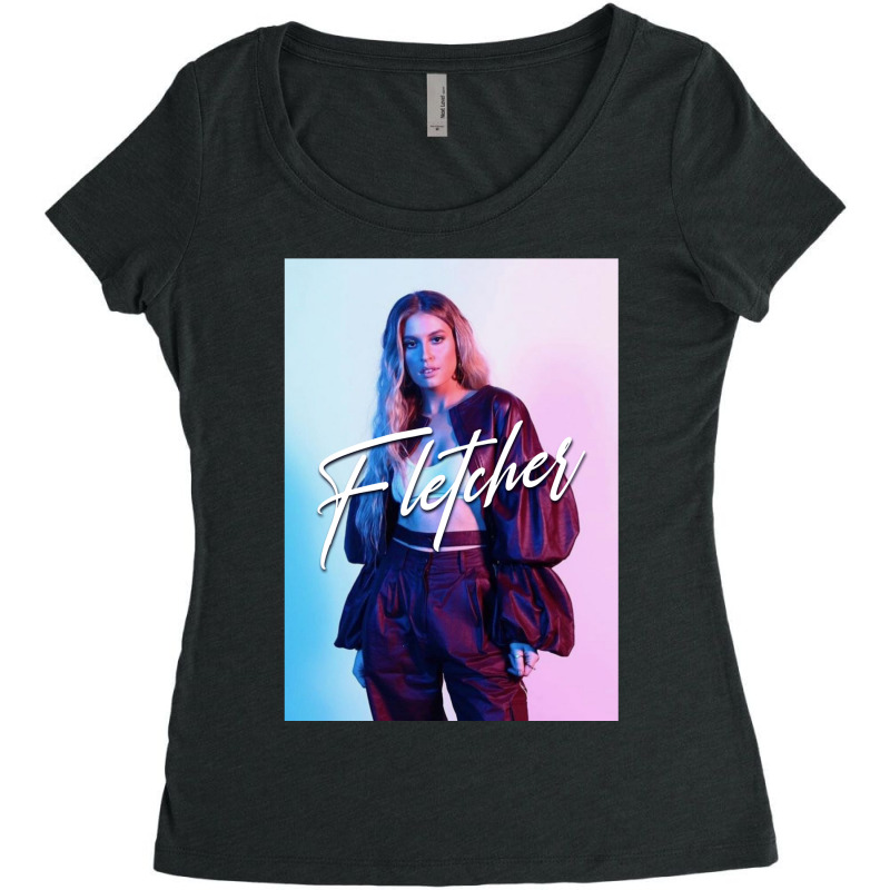 Cari Fletcher Women's Triblend Scoop T-shirt by sehopsese | Artistshot