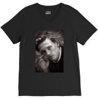 Vintage Photograp Campbell Funny Gift V-neck Tee | Artistshot