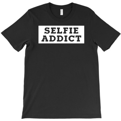 Selfie Addict T-shirt Designed By Wahyu Chaniago
