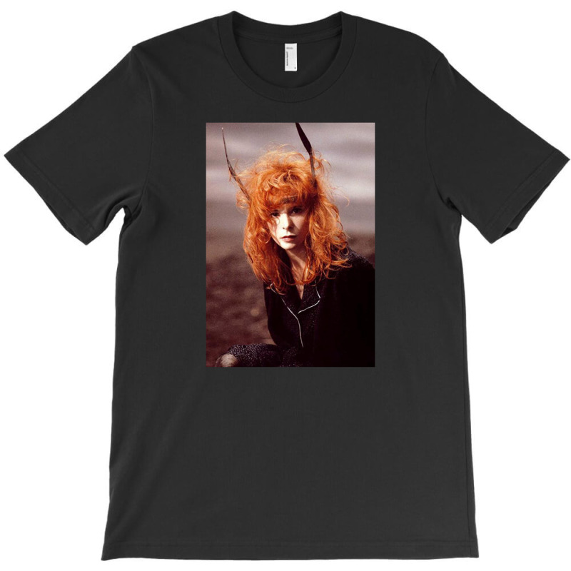 Mylène Farmer T-shirt | Artistshot