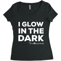 I Glow In The Dark Matthew 51415 Christian Light Tee Women's Triblend Scoop T-shirt | Artistshot