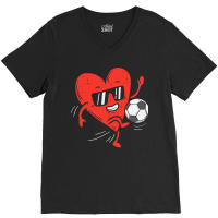 Heart Playing Soccer Valentines Day Football Girls Boys V-neck Tee | Artistshot