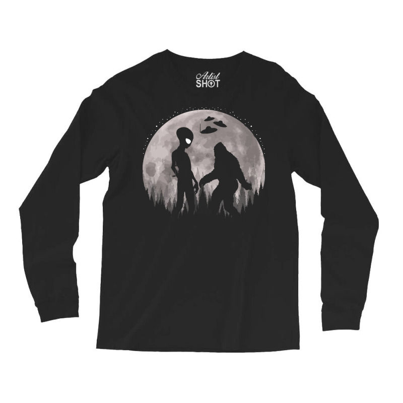 Bigfoot T Shirtbigfoot And Alien Ufos Moon T Shirt Long Sleeve Shirts | Artistshot