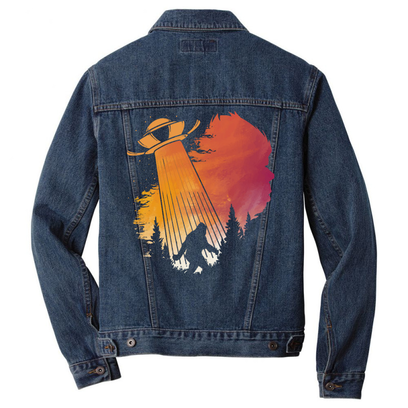 Bigfoot T Shirtbigfoot Ufo Abduction Silhouette T Shirt Men Denim Jacket | Artistshot