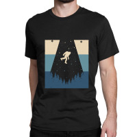 Bigfoot T Shirtbigfoot Ufo Abduction T Shirt Classic T-shirt | Artistshot