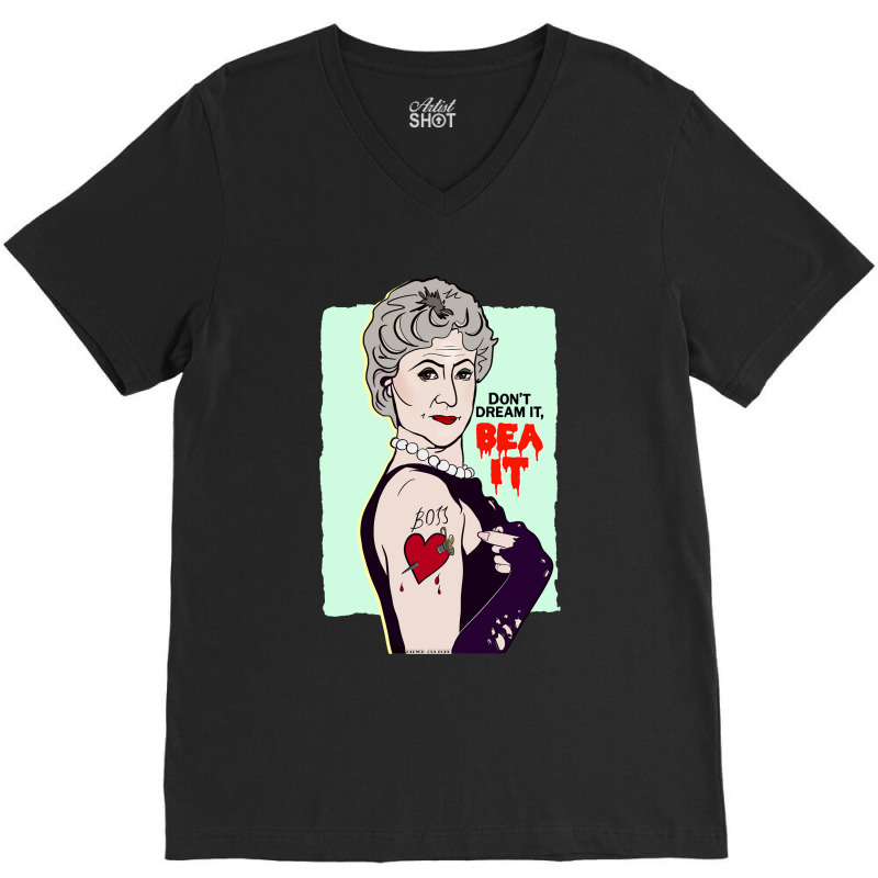 Graphic Picture Wonderland Day Gift V-Neck Tee by SemajArtists | Artistshot