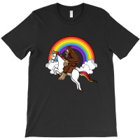 Bigfoot Riding Unicorn T-shirt | Artistshot