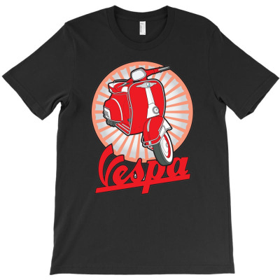 Retro Vespa Red Ideal Birthday Present Or Gift T-shirt Designed By H4syim