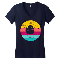 Duck T  Shirt Bath Duck Retro T  Shirt Women's V-neck T-shirt | Artistshot