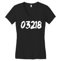 03218 Zipcode Barnstead New Hampshire Hometown Zip 03218 T Shirt Women's V-neck T-shirt | Artistshot