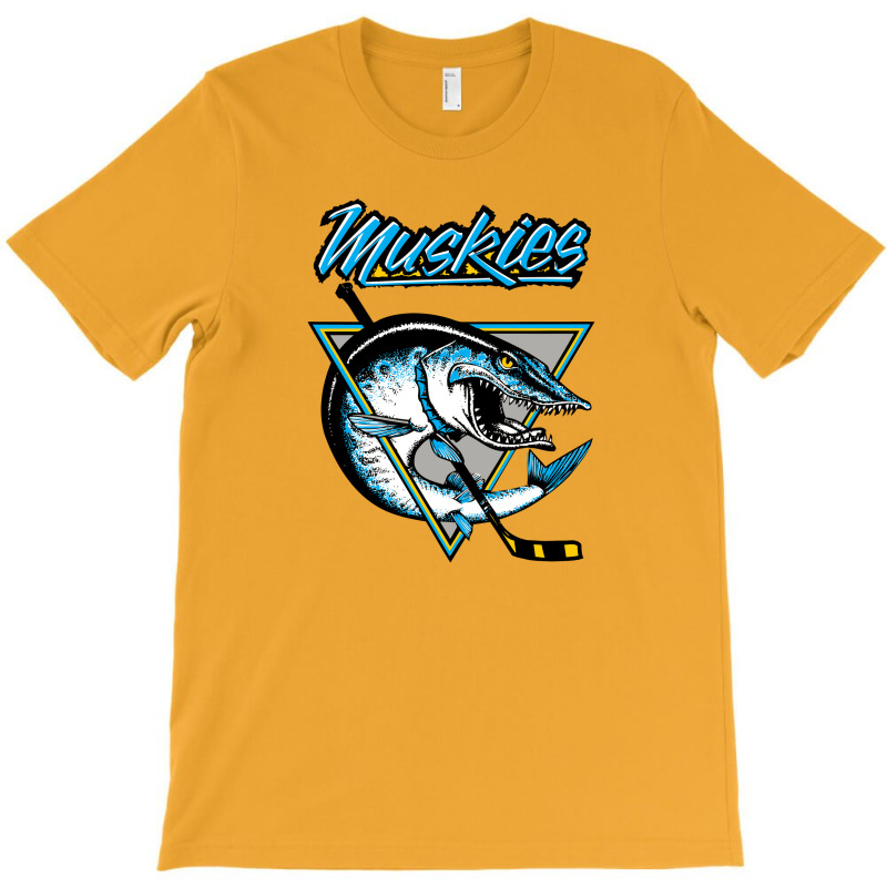 Lindsay Muskies T-shirt | Artistshot