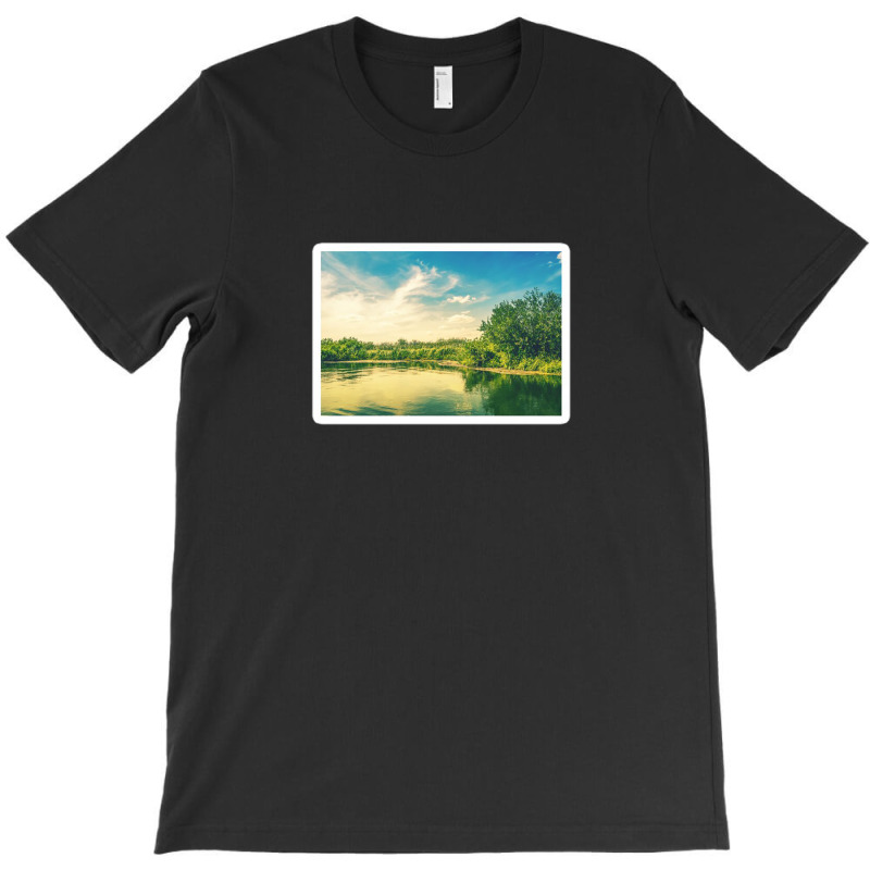 Excellent Mountain Landscape 120547670 T-shirt | Artistshot