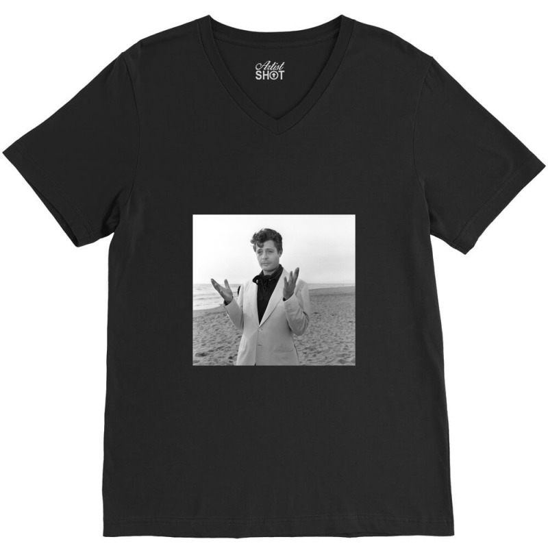 Marcello Mastroianni V-neck Tee | Artistshot