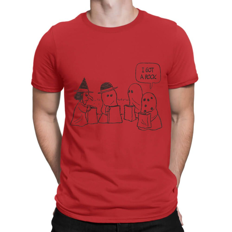 Peanuts Halloween Charlie Brown I Got A Rock T-Shirt by jawlejocma2 | Artistshot