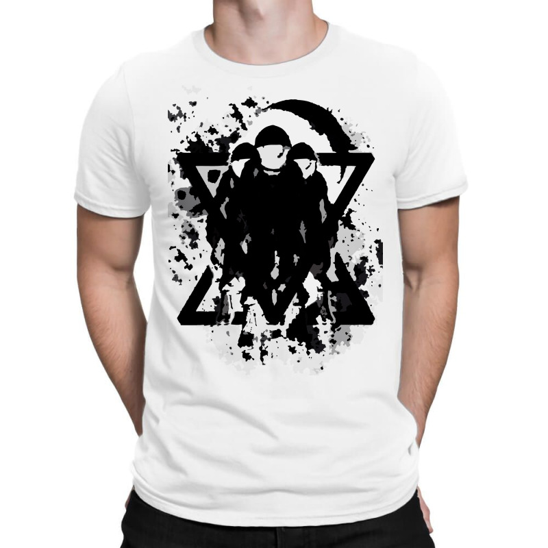 3 Astronouts Survivor T-shirt | Artistshot