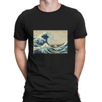 Great Wave Off The Coast Of Kanagawa By Katsushika Hokusai T-shirt | Artistshot