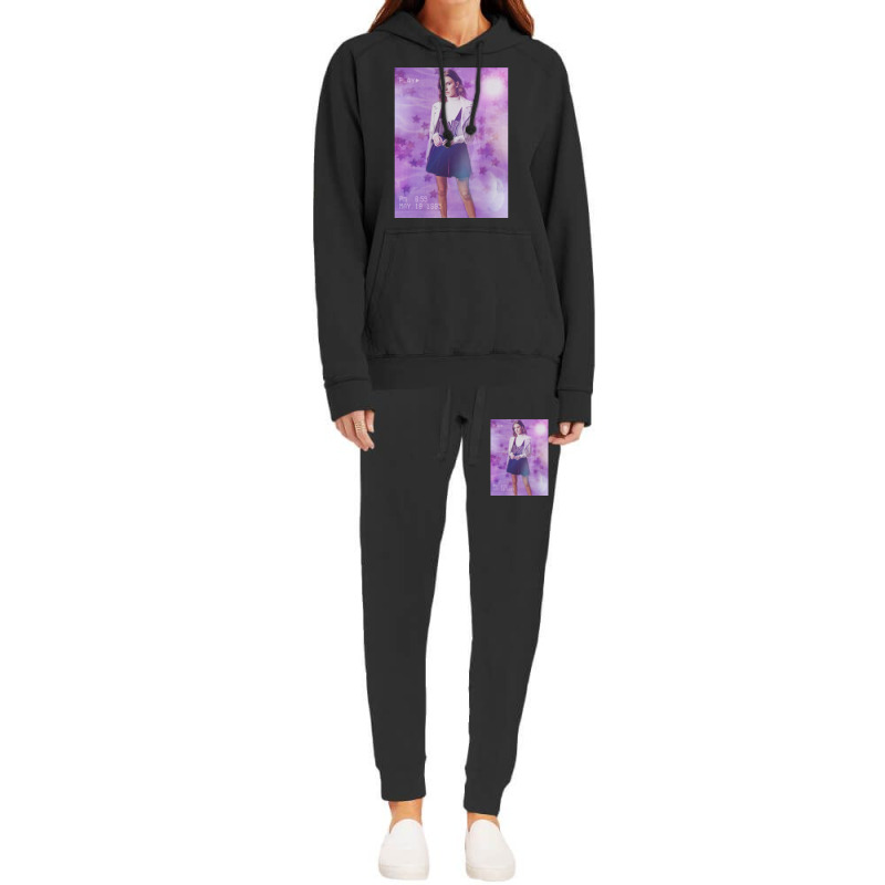 Music Vintage Retro Actress Pretty Men Women Hoodie & Jogger Set | Artistshot