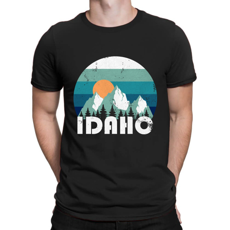 Idaho State Retro Vintage Pullover Hoodie T-shirt | Artistshot