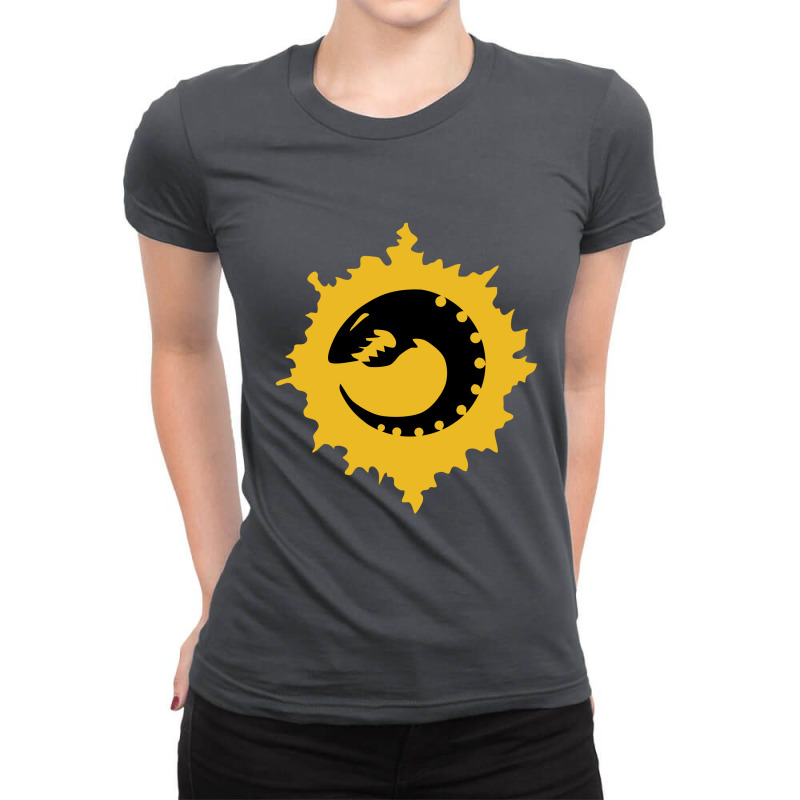 Tyranids Ladies Fitted T-shirt | Artistshot