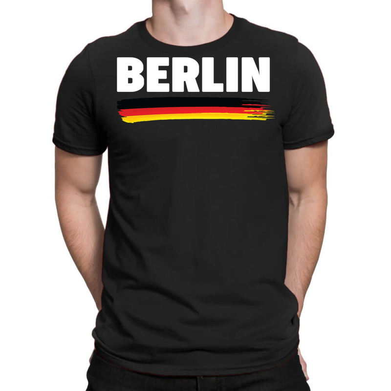 Berlin City   Germany Flag Travel Gift Idea Sweatshirt T-shirt | Artistshot