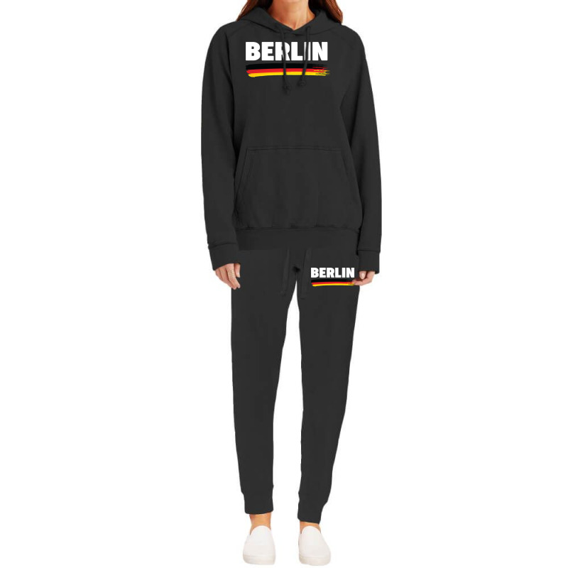 Berlin City   Germany Flag Travel Gift Idea Sweatshirt Hoodie & Jogger Set | Artistshot