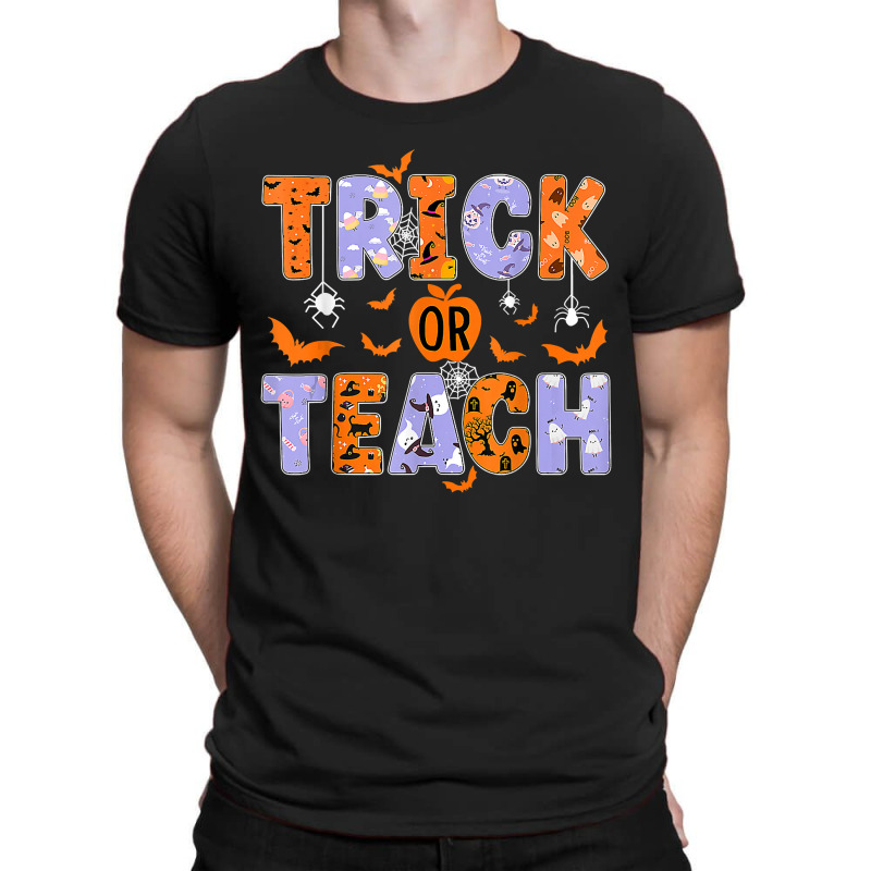 Trick Or Teach Funny Teacher Halloween Costume Men Women Character Ani T-shirt | Artistshot