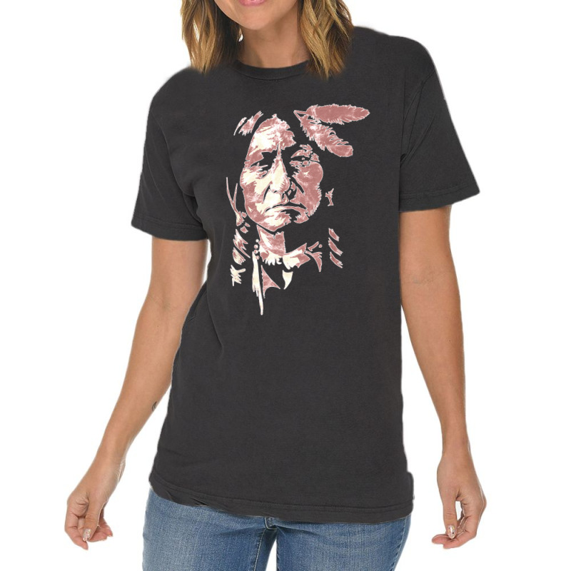 Sitting Bull Native American Chief Indian Warrior Classic Vintage T-shirt | Artistshot