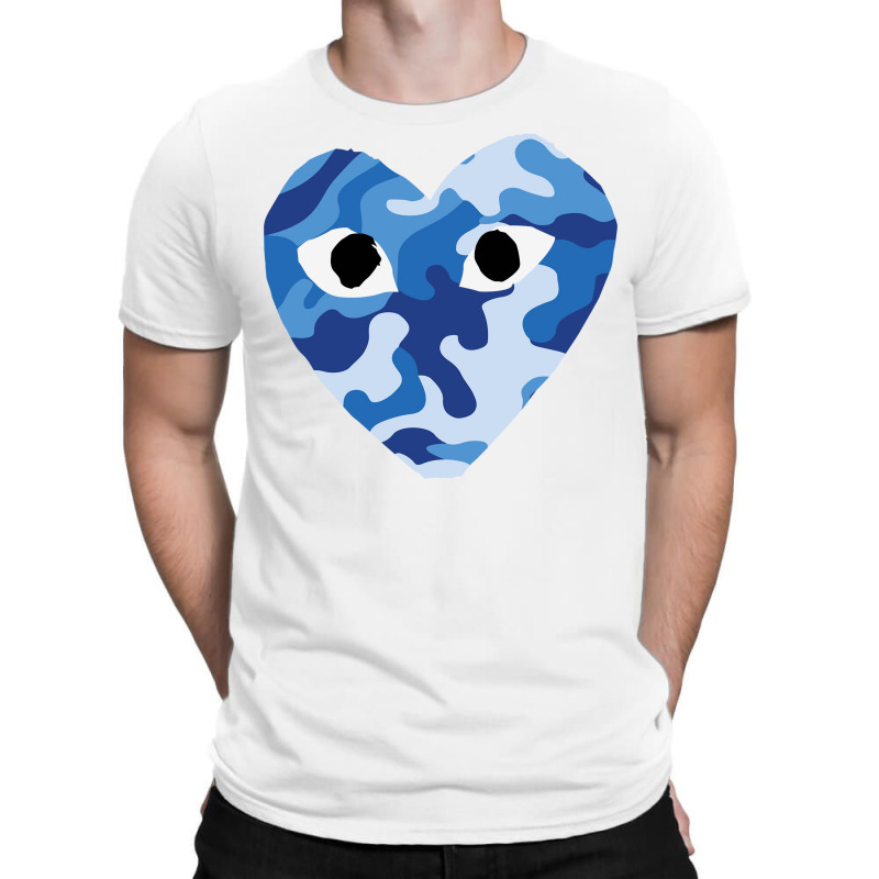 Heart With Eyes Blue Camo T-shirt | Artistshot