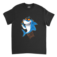 Writer Shark Penning Great Novel Sea Animal Classic T-shirt | Artistshot