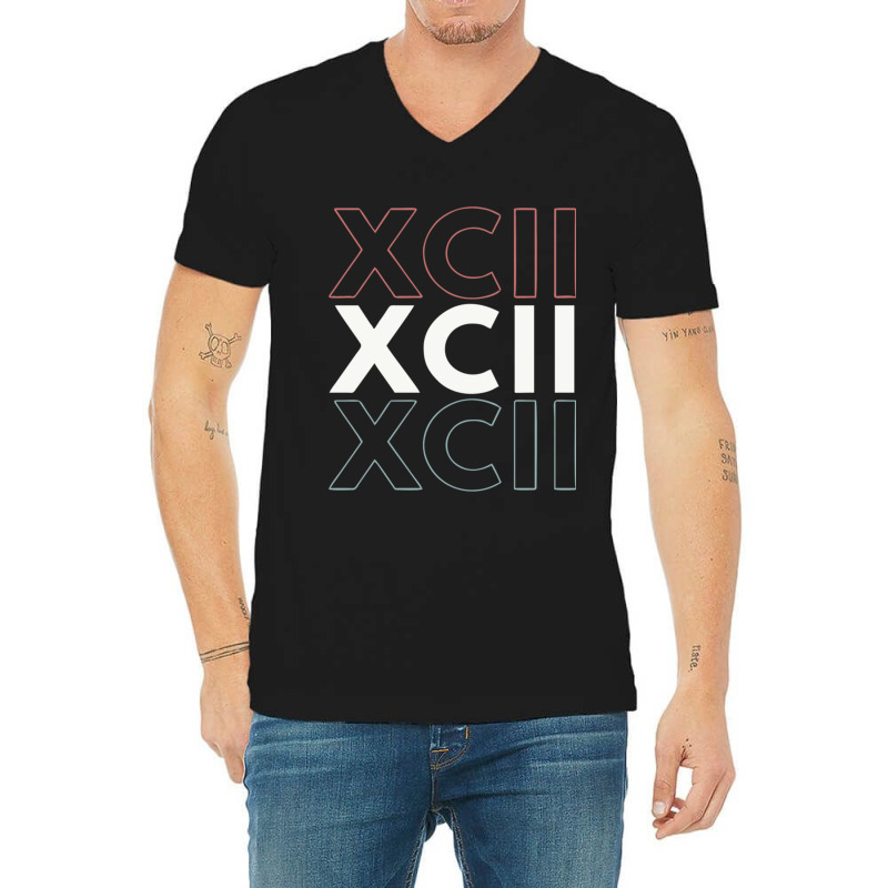 Quinn Xcii Best Edition 19 V-neck Tee | Artistshot