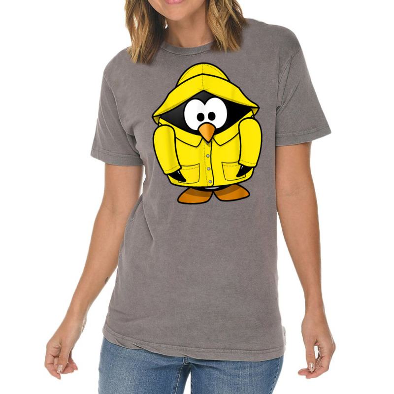 Penguin In The Rain T Shirt Cute Cartoon Animal Shirt Vintage T-shirt | Artistshot