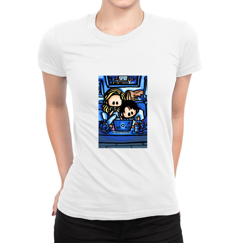 Bughead Watching Serial Documentary Ladies Fitted T-Shirt by centaureablues | Artistshot