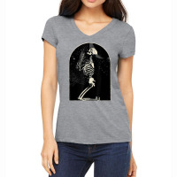 The Sinner Skeleton Tarot Card Gothic Witchy Pagan Occult T Shirt Women's V-neck T-shirt | Artistshot