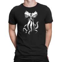 Cthulhu Wakes T-shirt | Artistshot