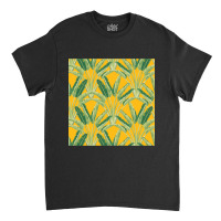 Magnolia Yellow Travellers Palm Classic T-shirt | Artistshot