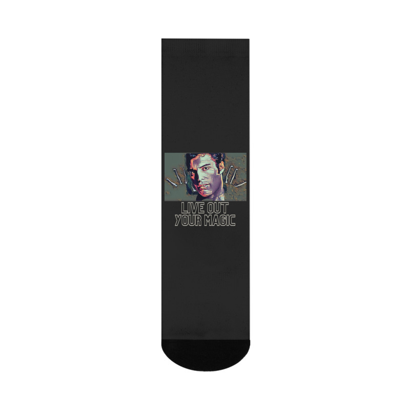 Live Out Your Magic (famous Face With Hands Fingers) Crew Socks | Artistshot