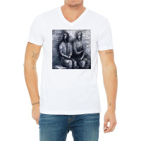 Henry Two Apprehensive Shelterers V-neck Tee | Artistshot