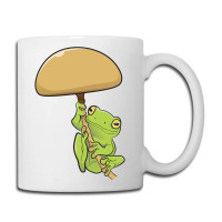 American Green Tree Frog And Fungus Coffee Mug | Artistshot