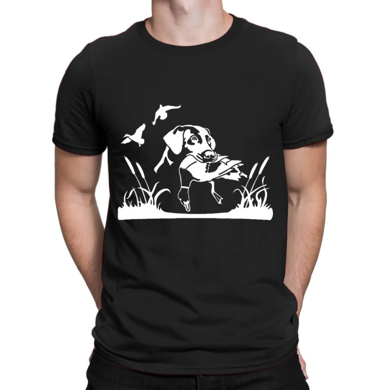 Bird Dog Duck Hunting Willow In The Marsh Hunter T-shirt | Artistshot