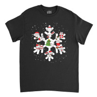 Sheeps  Farm Animals In Christmas Snowflakes Christmas Gift Classic T-shirt | Artistshot