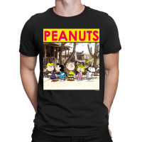 Peanuts Peanuts Family Photo T-shirt | Artistshot