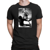 Raging Bull T-shirt | Artistshot