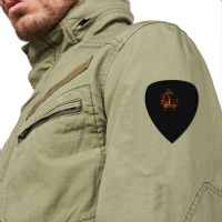 D’elle Parlera Bas Shield S Patch | Artistshot